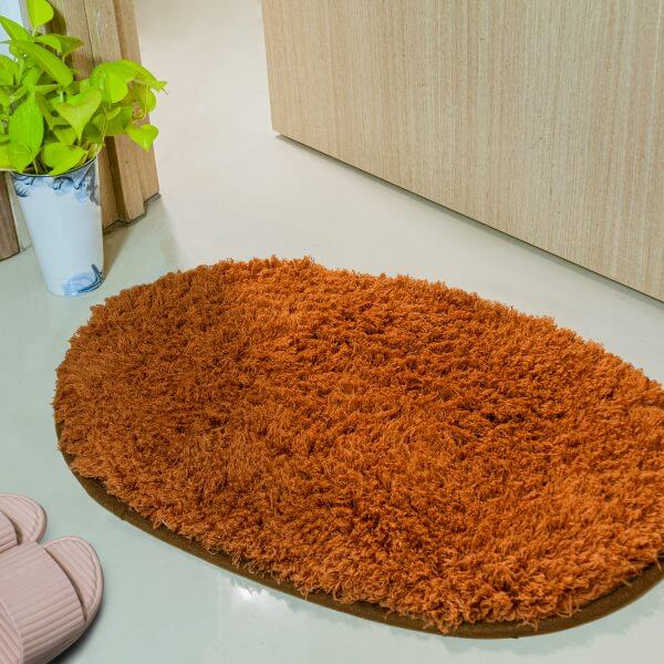 ảnh thảm màu nâu Thảm lông hình oval dùng cho phòng tắm, thấm hút cực tốt, chống trơn trượt