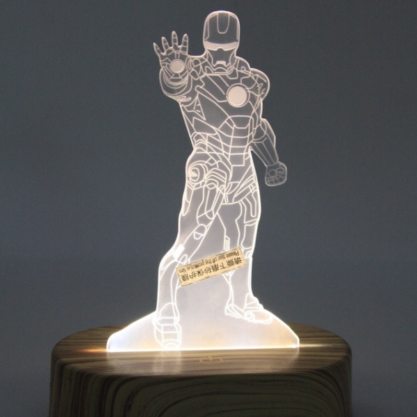 ảnh thông tin sản phẩm Đèn ngủ hình Iron Man để bàn 3D 3 chế độ màu